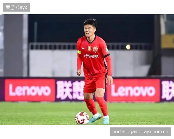 这位曾留洋欧洲球员可能为大连英博带来新左后卫人选——从战术到人气，一探未来之星的潜力